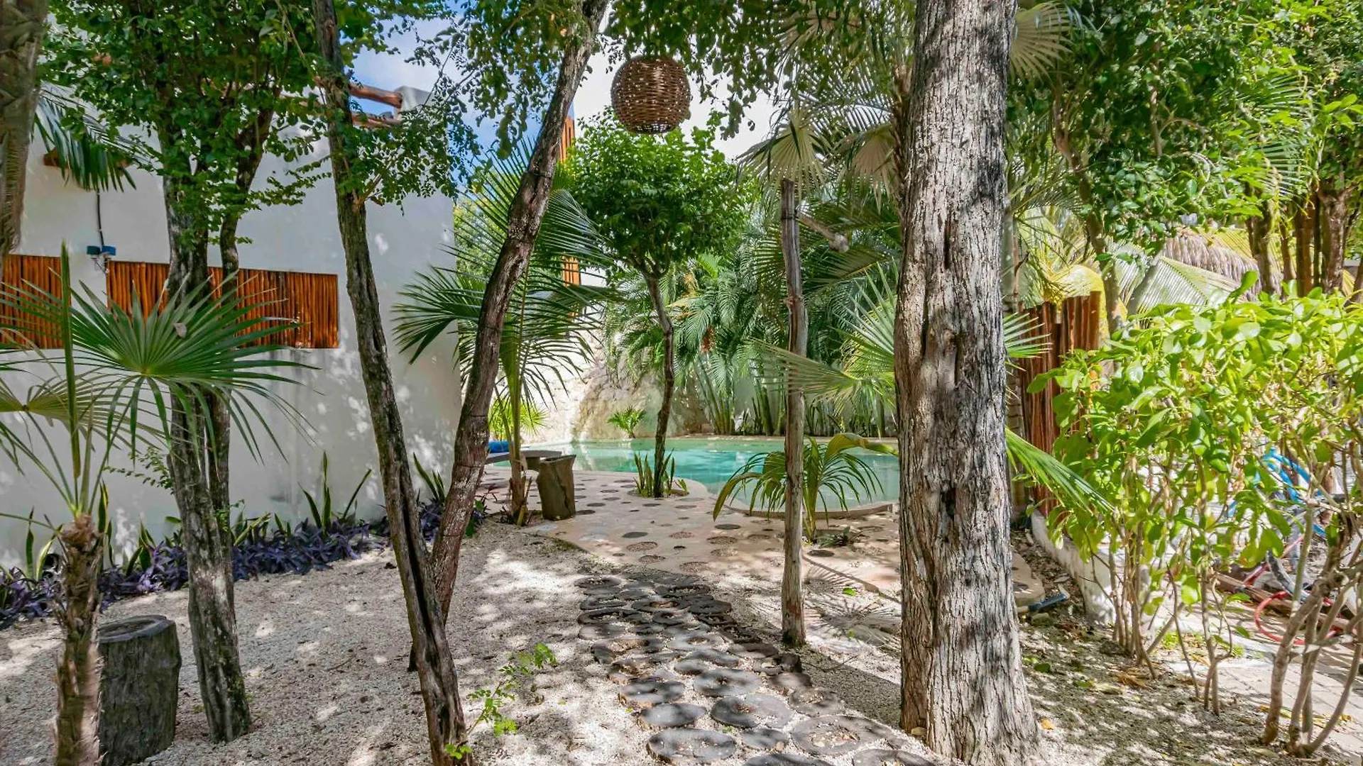 Niik Tulum Hotel 4*,